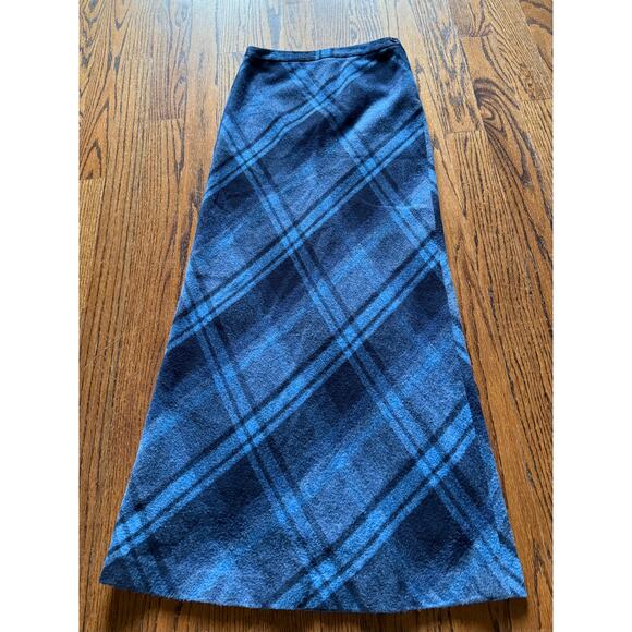 Vintage 70s Plaid Tartan A-Line Maxi Skirt Winter Blue Black Grunge Indie Preppy - Picture 6 of 9